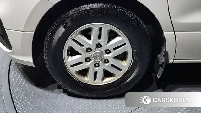 Hyundai The New Grand Starex id 3363111 из Кореи 15