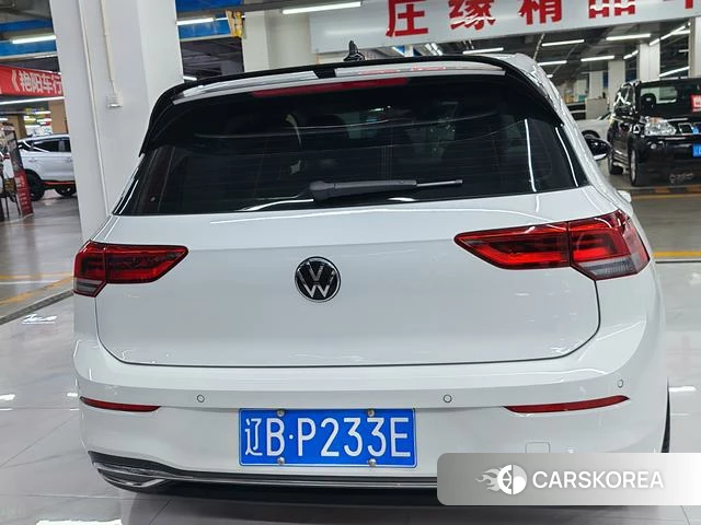 Volkswagen Golf 2021 Белый из Китая, фото 5