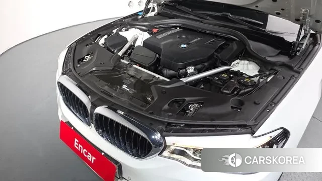 BMW 5 Series (G30) id 3593521 из Кореи 15