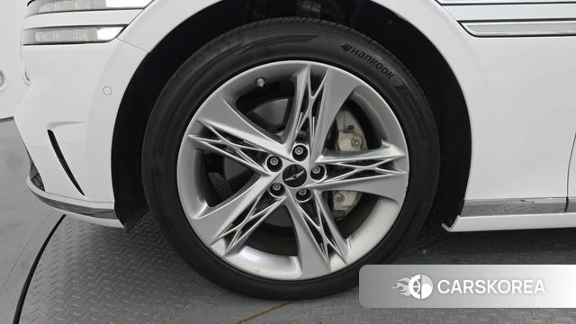 Genesis G90 (RS4) id 4591932 из Кореи 39