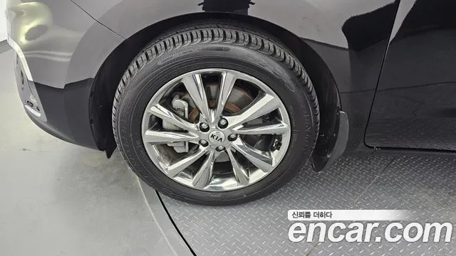 Kia The New Carnival id 2865167 из Кореи 15