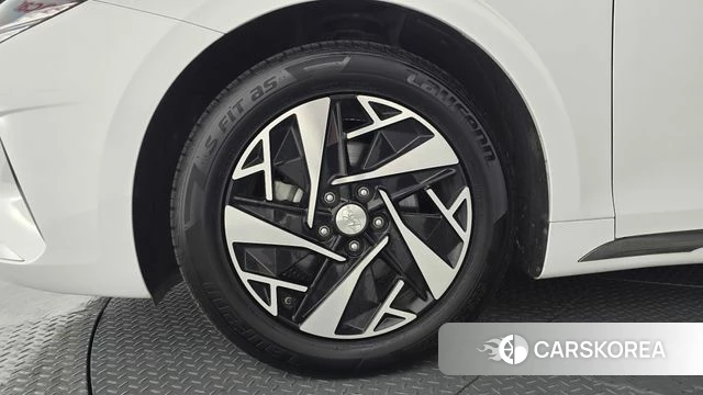 Hyundai The New Grandeur IG Hybrid id 4618866 из Кореи 30