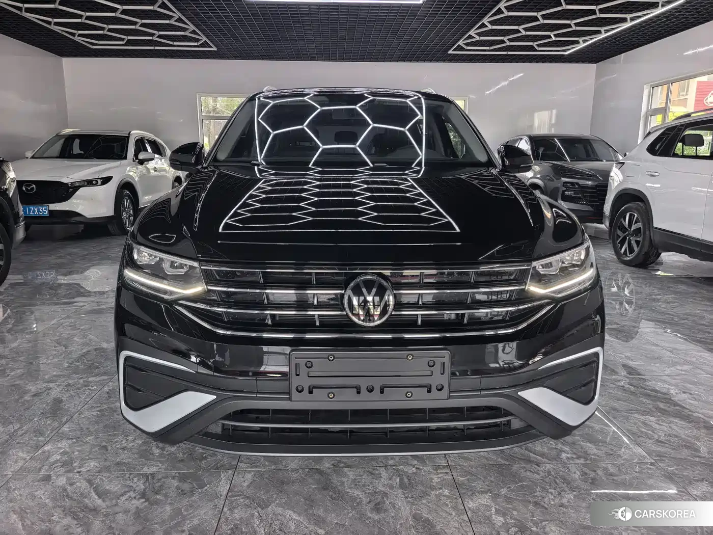 Volkswagen Tiguan L id 4547434 из Китая 17