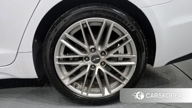 Genesis G70 id 3766397 из Кореи 15