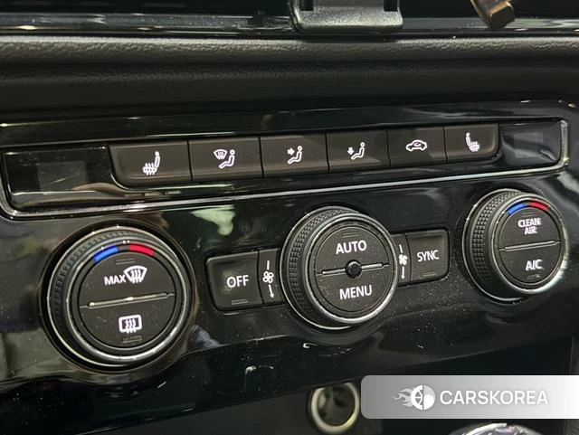 Volkswagen Tuyue id 4210820 из Китая 19