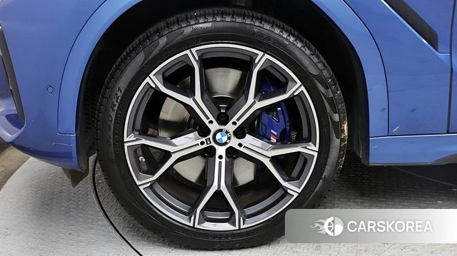 BMW X6 (G06) id 3866837 из Кореи 15