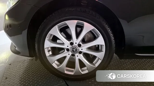 Mercedes-Benz E-Class W213 id 3728025 из Кореи 15