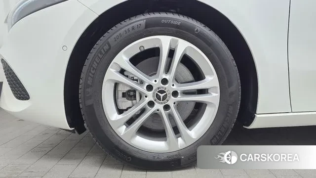 Mercedes-Benz A-Class W177 id 3648853 из Кореи 15