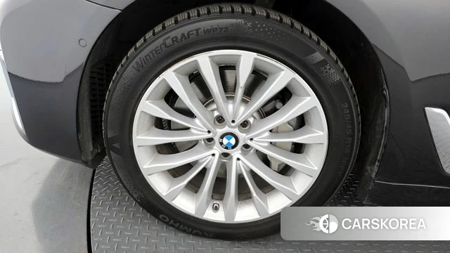 BMW 5 Series (G30) id 3828023 из Кореи 15