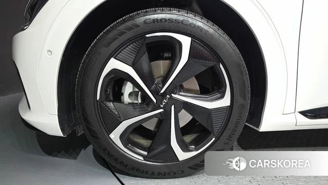 Kia EV6 id 4887162 из Кореи 29