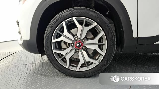 Kia Seltos id 4250348 из Кореи 15