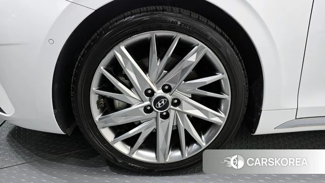 Hyundai The New Grandeur IG id 4245623 из Кореи 25