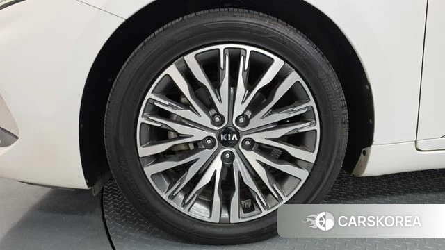 Kia K7 Premier Hybrid id 4780550 из Кореи 31