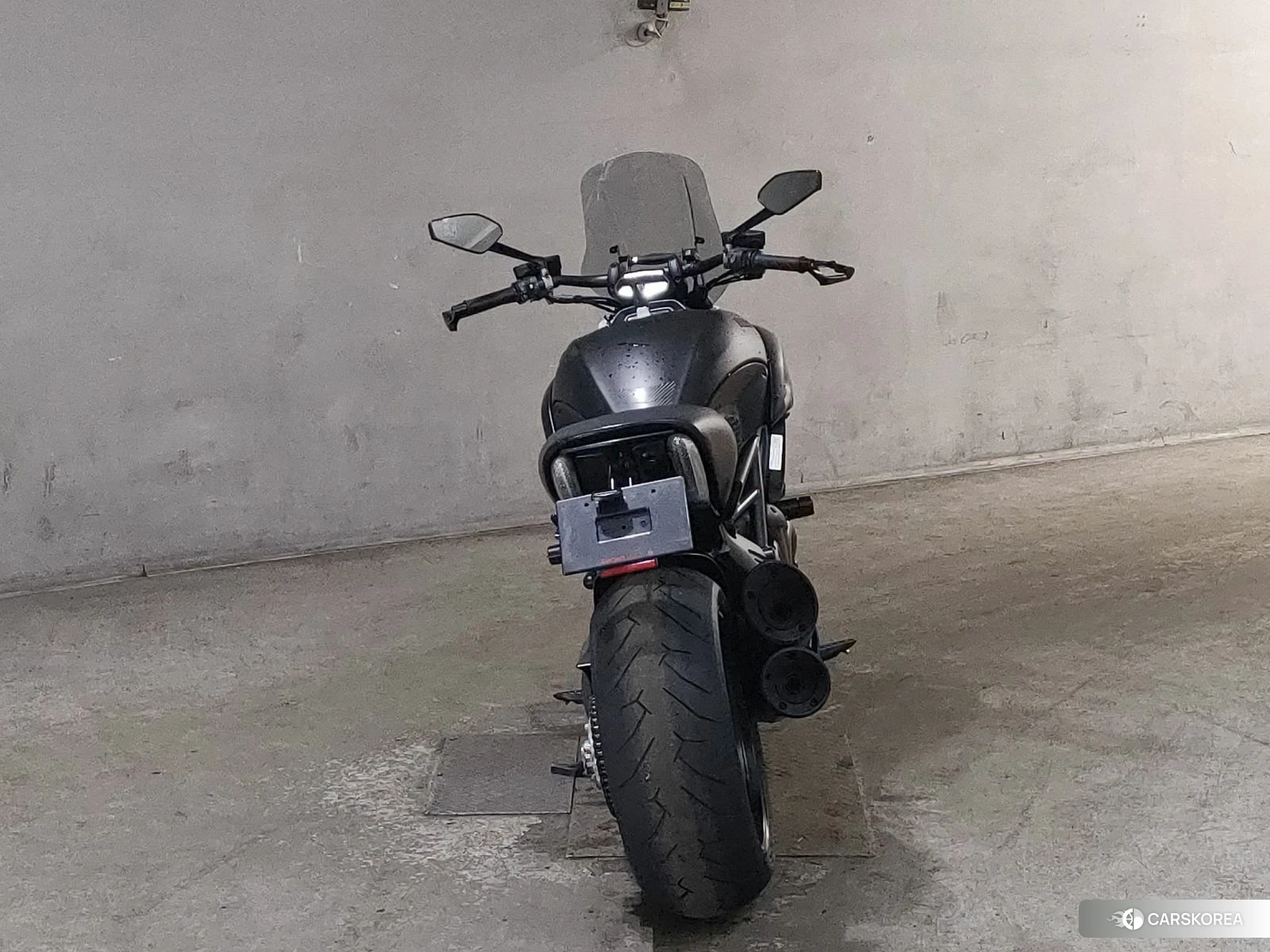 Ducati DIAVEL DARK 2017 из Японии, фото 2