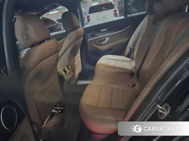 Mercedes-Benz E-Class W213 2022 Серый из Кореи, фото 5