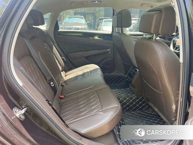 Volkswagen Passat id 4211055 из Китая 9