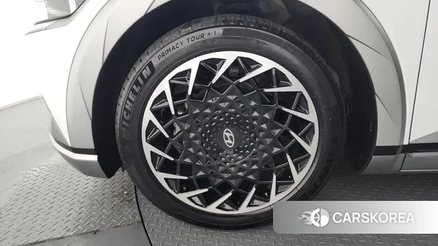 Hyundai Ionic 5 id 3776652 из Кореи 15