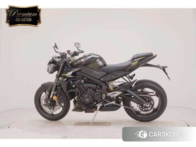 Triumph STREET TRIPLE 765 RS 2025 из Японии