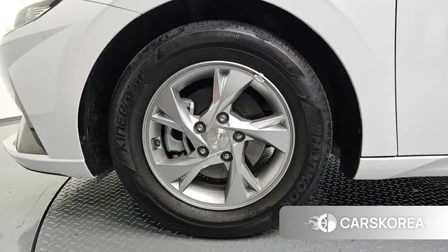 Hyundai Avante (CN7) id 3778399 из Кореи 15