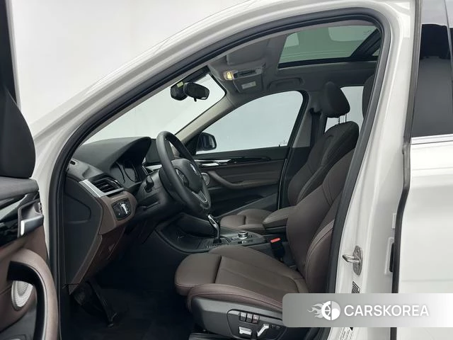 BMW X1 id 4328952 из Китая 12
