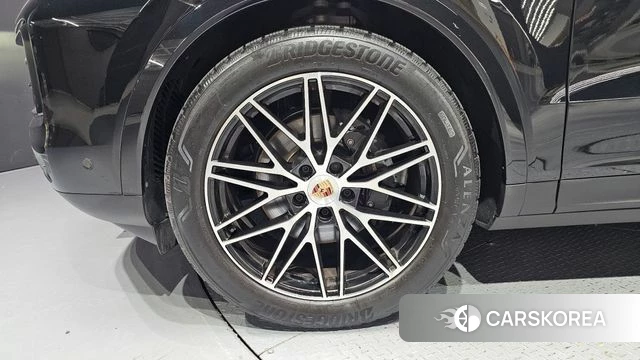 Porsche Cayenne (PO536) id 4590123 из Кореи 30