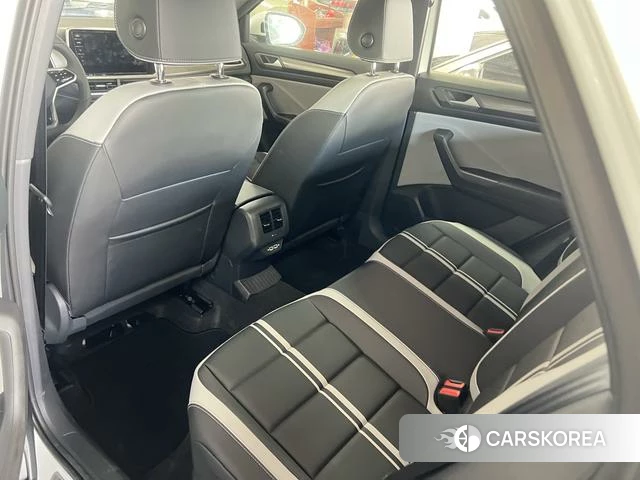 Volkswagen Exploring songs 2025 Белый из Китая, фото 5