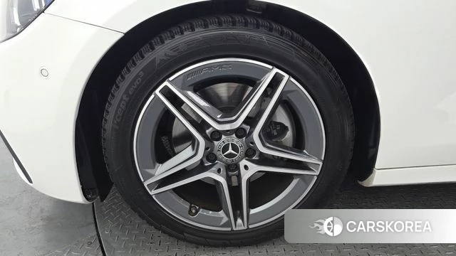 Mercedes-Benz E-Class W213 id 4534375 из Кореи 29