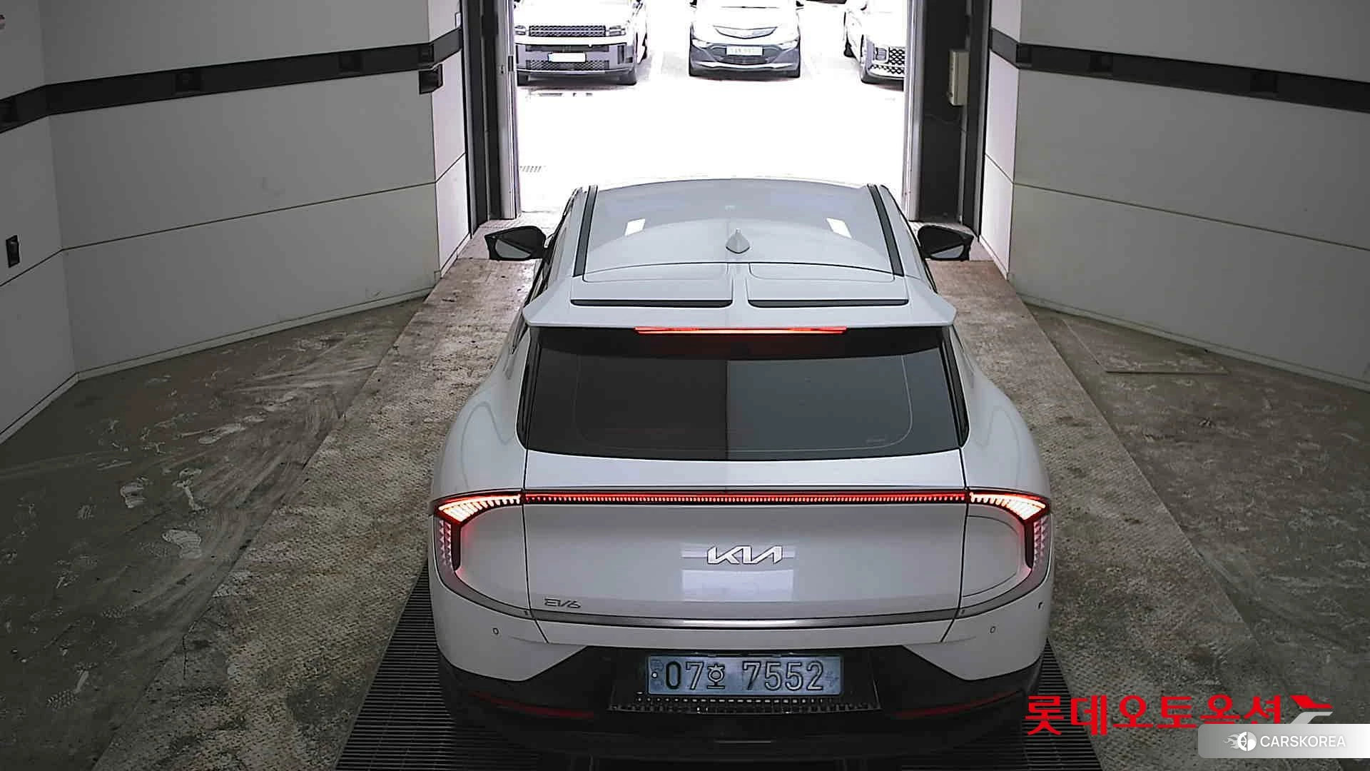 Kia EV6 id 3875716 из Кореи 33