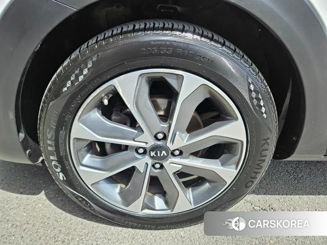 Kia Stonic id 4689512 из Кореи 9