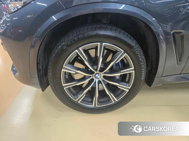 BMW X5 (G05) id 4383912 из Кореи 15