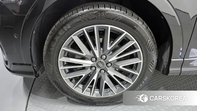 Audi Q3 (F3) id 3721358 из Кореи 15