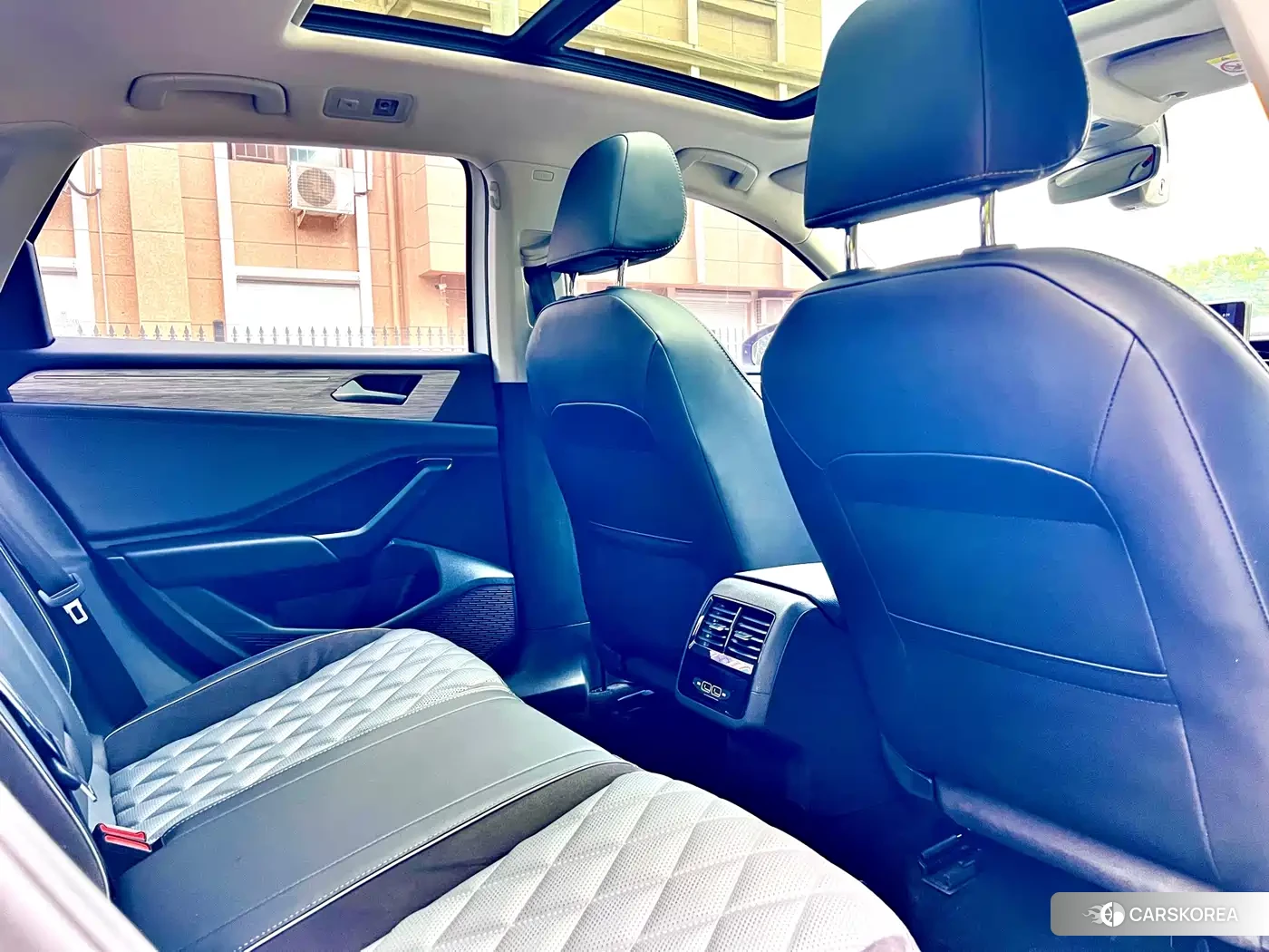 Volkswagen Sagitar id 4570542 из Китая 11