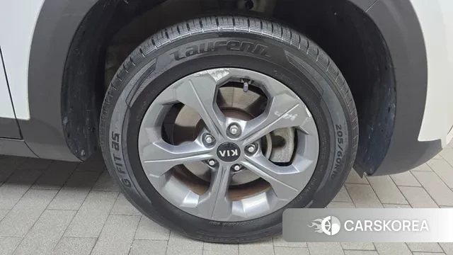 Kia Seltos id 3556705 из Кореи 15