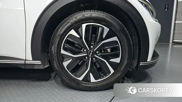 Kia EV6 id 3545574 из Кореи 15