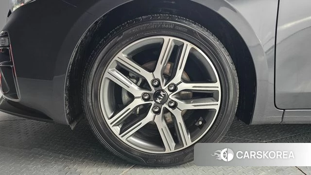 Kia Come New K3 id 4626360 из Кореи 15