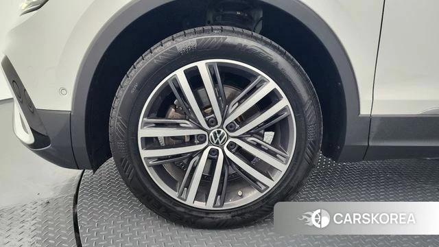 Volkswagen Tiguan Allspace id 3877645 из Кореи 15
