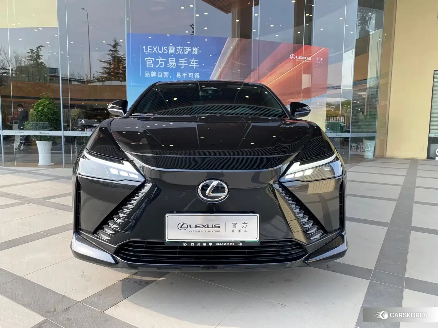 Lexus RZ 2024 Черный из Китая, фото 5