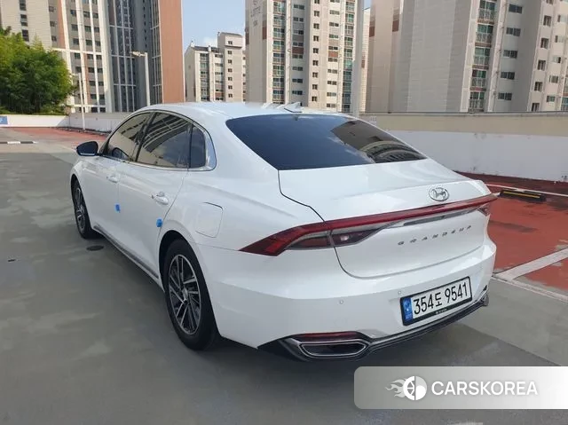 Hyundai The New Grandeur IG id 3428274 из Кореи 15