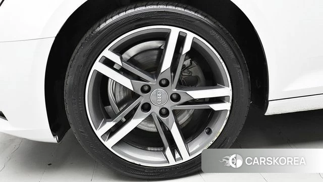 Audi A4 (B9) id 4573992 из Кореи 15