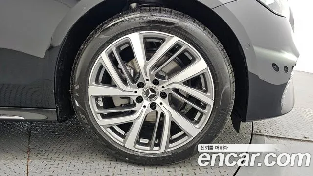 Mercedes-Benz E-Class W214 id 2705969 из Кореи 15