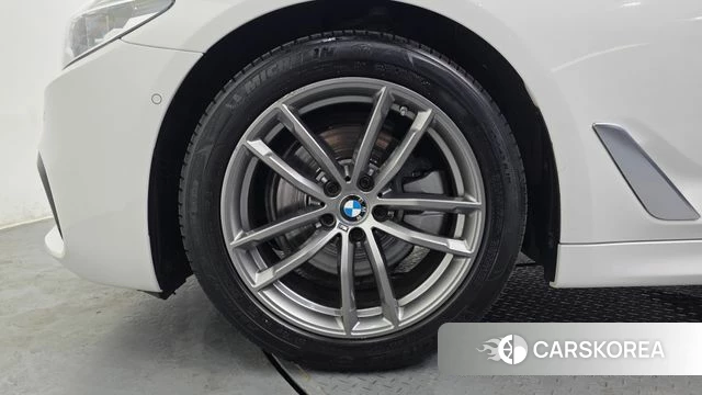 BMW 5 Series (G30) id 4581675 из Кореи 15