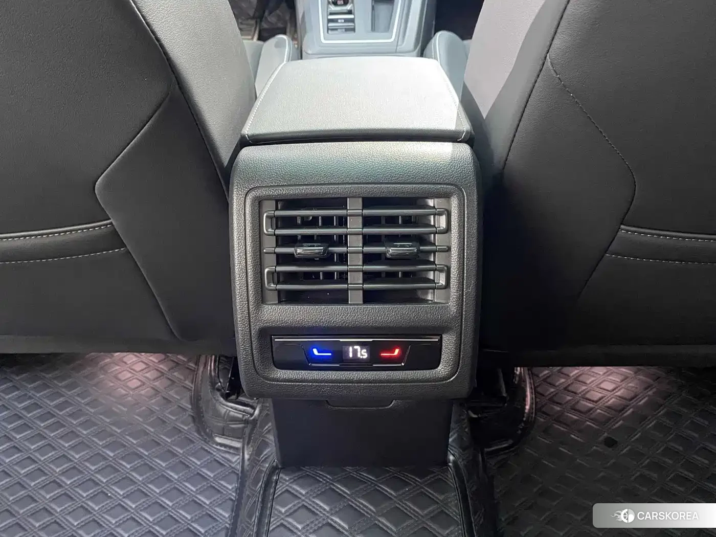 Volkswagen Golf id 4601791 из Китая 17