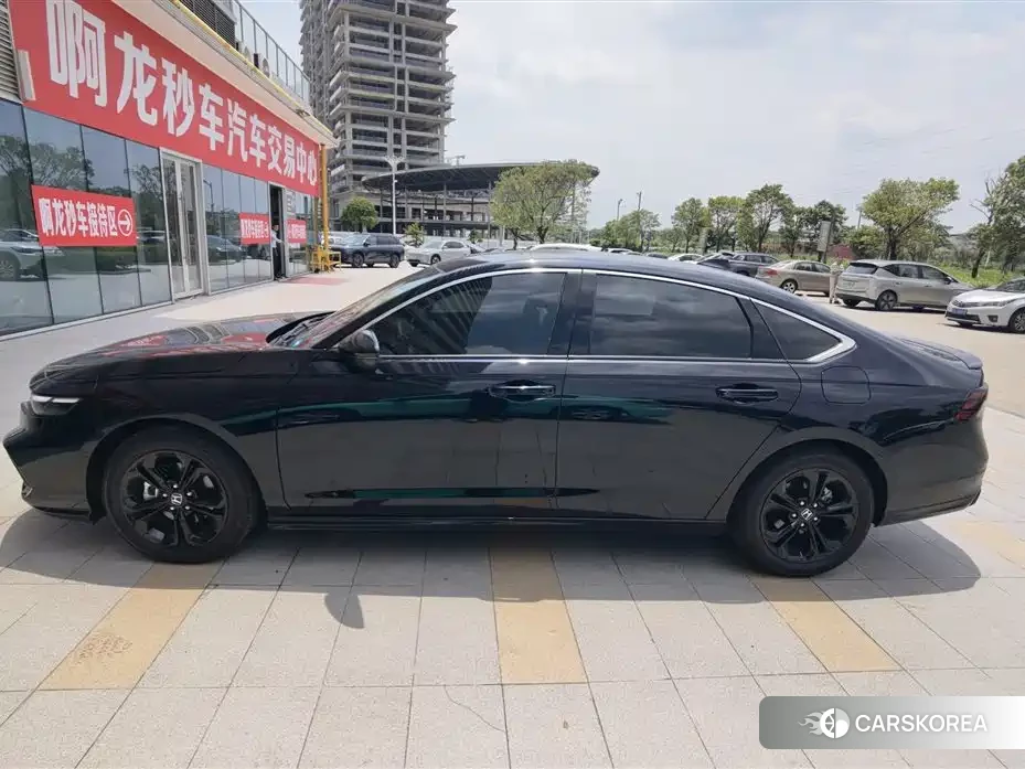 Honda Accord 2025 Синий из Китая, фото 5