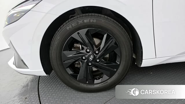 Hyundai Avante (CN7) id 4179421 из Кореи 15