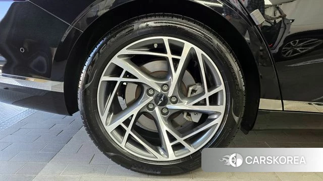 Genesis G90 (RS4) id 4249785 из Кореи 32