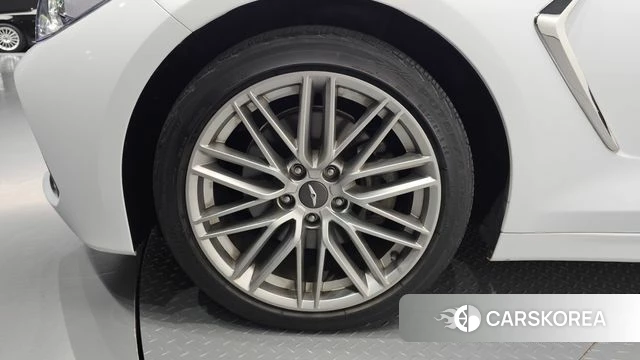 Genesis G70 id 4447405 из Кореи 30