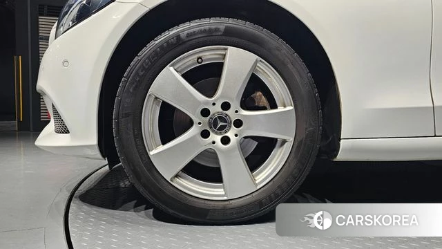 Mercedes-Benz C-Class W205 id 4233216 из Кореи 25