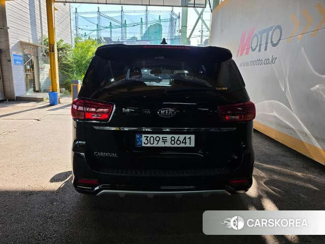 Kia The New Carnival id 4610233 из Кореи 15