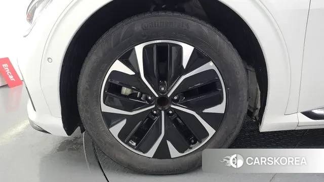 Kia EV6 id 3712285 из Кореи 15