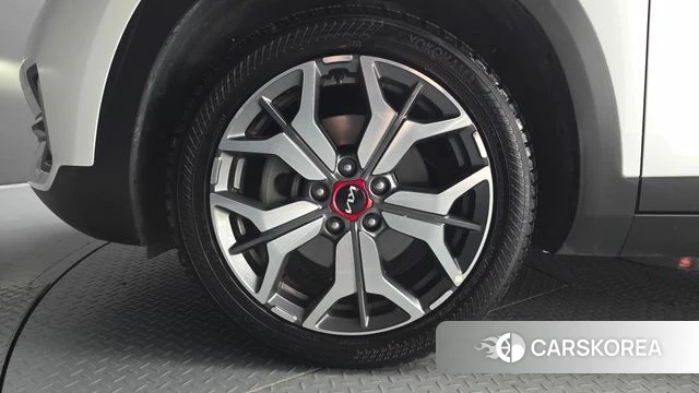 Kia Seltos id 4500678 из Кореи 27